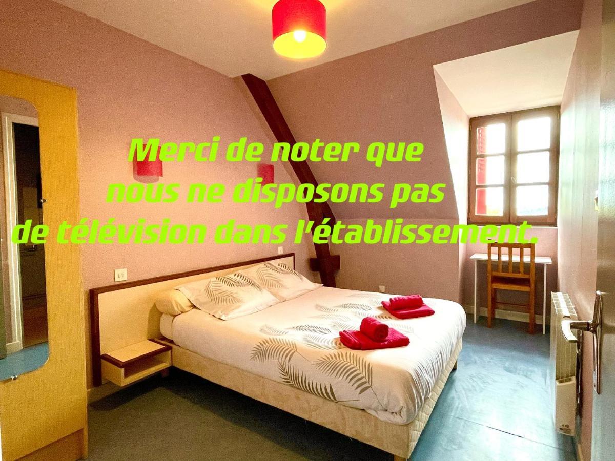 Auberge Le Beaulieu -Cantal Buitenkant foto